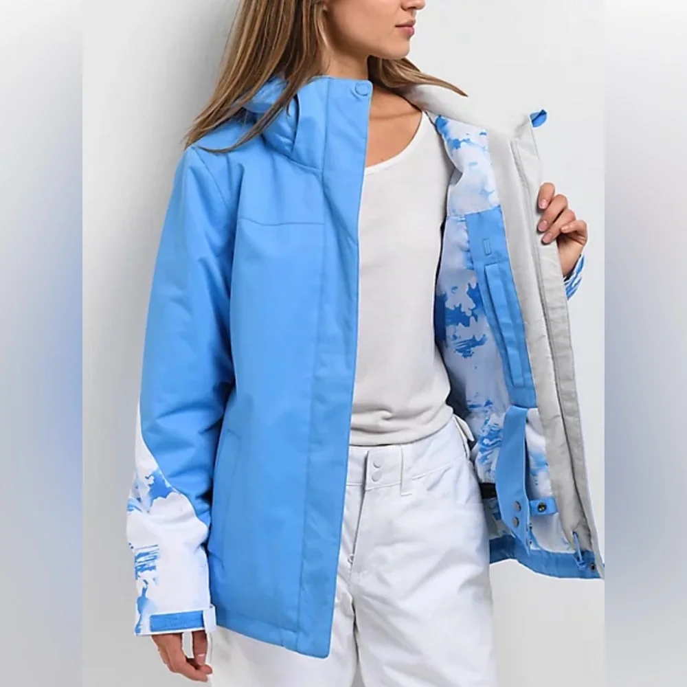 NWT Roxy Light Blue Ski Jacket with White Accents - Picture 2 of 6